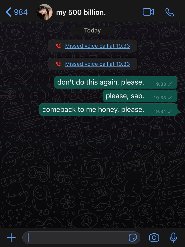 drunkims's tweet image. bloodline 
𝙮𝙤𝙪 𝙜𝙤𝙩𝙩𝙖 𝙩𝙖𝙠𝙚 𝙞𝙩 𝙤𝙧 𝙡𝙚𝙖𝙫𝙚 𝙞𝙩

kim taehyung local au.