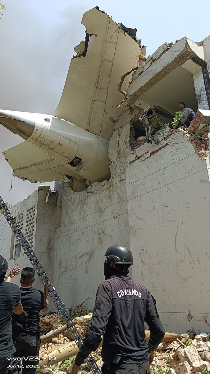 AlgilaniFund's tweet photo. > 🚨 Tragic crash of Air India Flight AI171 🚨 – A Boeing 787 bound for London Gatwick crashed soon after takeoff from Ahmedabad. All 242 aboard—230 passengers and 12 crew—have reportedly perished after the aircraft slammed into a residential area in Meghani Nagar. https://t.co/XIIUEVzVU6