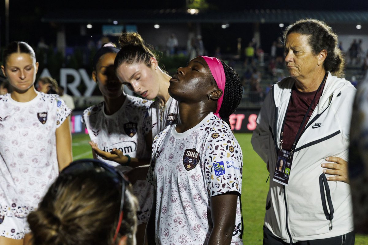 Zoe Miles tweet media