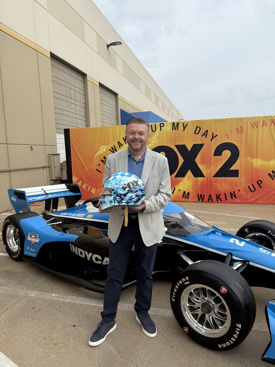 ChrisBlair4B's tweet photo. Thank you @FOX2now for having us on this morning to talk about the @BommaritoAuto 500 @WWTRaceway this Sunday - @IndyCarOnFOX @IndyCar https://t.co/69elrLoUmt