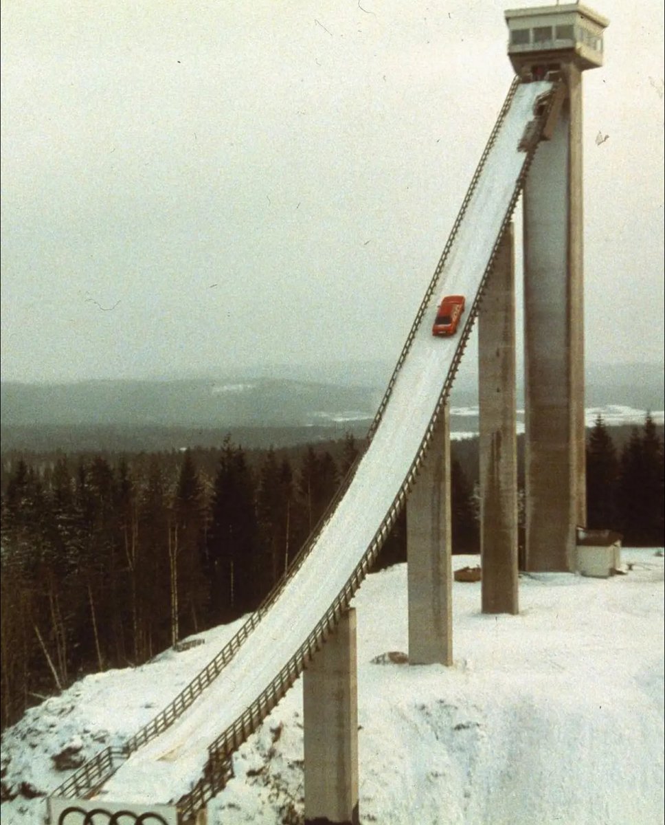Car stunts are not just the stuff of movies. 

They are often employed in commercials. 

Today we tell stories behind the most famous car stunt ads in history. 

Including the time an Audi drove up a ski hill. 

11:30am
Under The Influence
CBC Radio