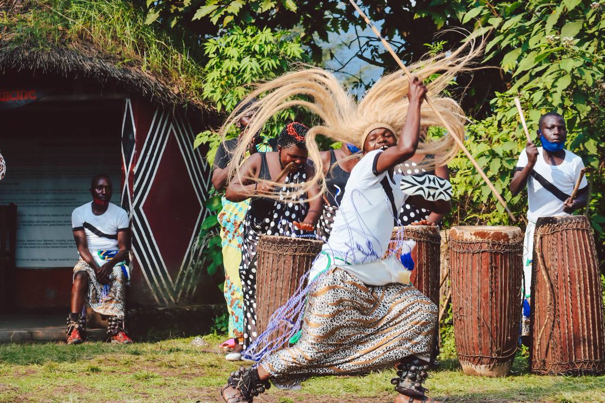 africatouchdown's tweet photo. Visit the Gorilla Guardians Village during your stay to connect with local communities, explore their traditions, and experience Rwanda’s vibrant culture through dance, cuisine, and crafts!

This cultural tour offers a meaningful glimpse into daily life and the bond between people and place, perfect for travellers seeking more than just nature.

#amarembo #rwanda #touchdownafrica #travelwithtouchdown #exploreafrica #travelafrica #rwandasafari #wildernessescape #visitrwanda #culturetour #gorillaguardians