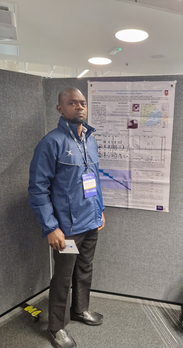 AMI_LAMJournal's tweet image. Great to have our Junior Reviewing Editor, Akeem Rabiu, presenting a poster on 'Transmissible antimicrobial resistance in Escherichia coli isolated from household drinking water in Ibadan, Nigeria' at #LAM_ECS2025 🚰🦠