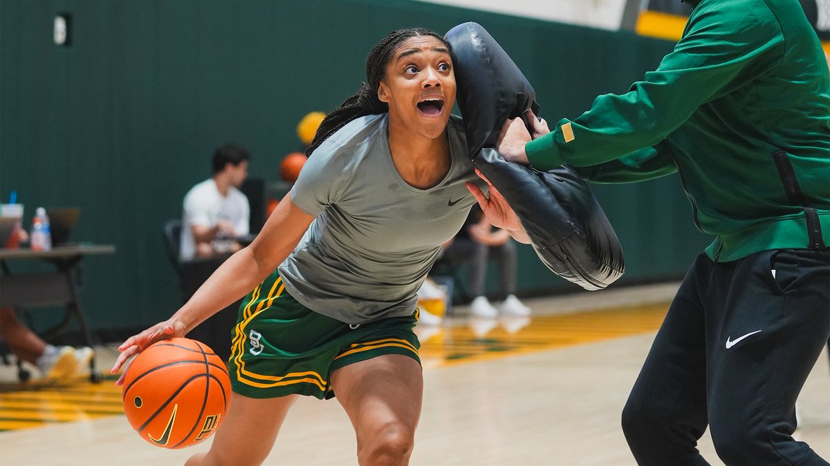 Locked 🔒 in

#SicEm | #GreaterThan