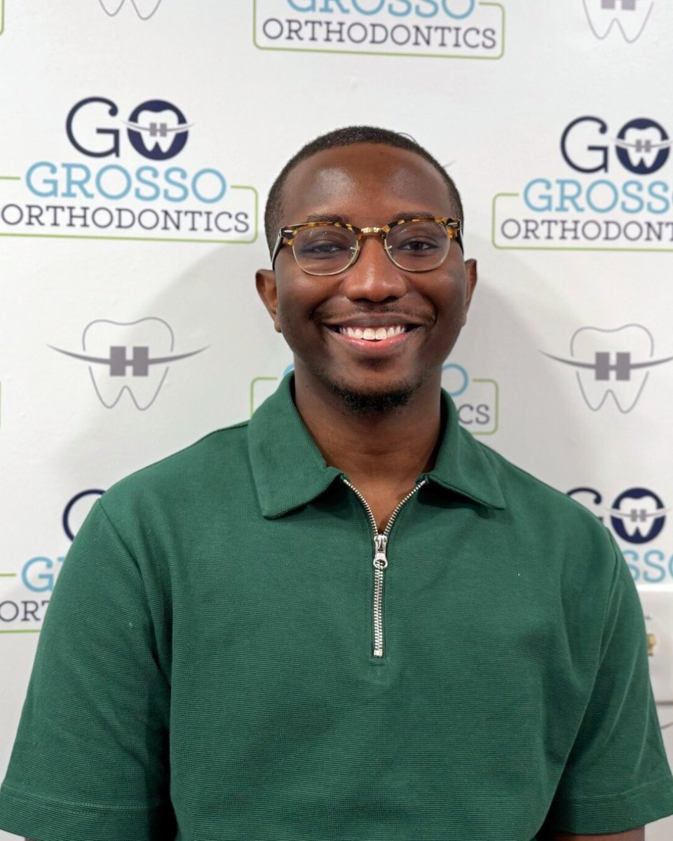 grossoortho's tweet image. Kenzie and Tevin were so excited to finish their orthodontic journey—just look at those smiles! 😄👏

*Kenzie got her braces off just in time for summer and before starting high school! 🎉☀️

#NewSmiles #HappyPatients #OrthodonticTreatment