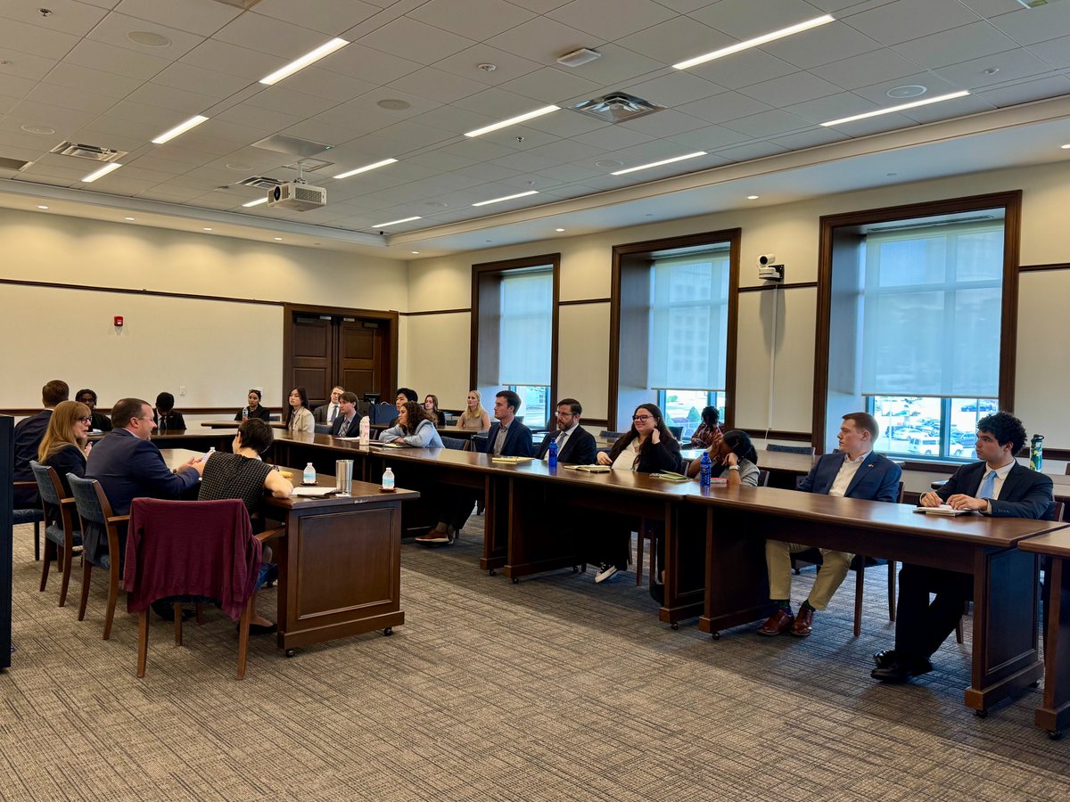 Yesterday, interns learned about legal careers &amp; public service opportunities. They heard from Brad Vaughan of the Lt. Governor's Office, Kevin Armstrong of the Fulton Co. DA's Office, Jamie Schickler, a DeKalb Co. Public Defender, &amp; Ave Mince-Didier, Staff Atty here at the Court