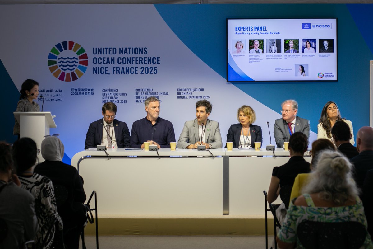 To protect the ocean, we must change our relationship with it. This begins with education.

<a href="/UNESCO/">UNESCO 🏛️ #Education #Sciences #Culture 🇺🇳</a> supports its Member States to integrate ocean education into classrooms. This year, Brazil became the first country to adopt a national curriculum, from primary to secondary level,