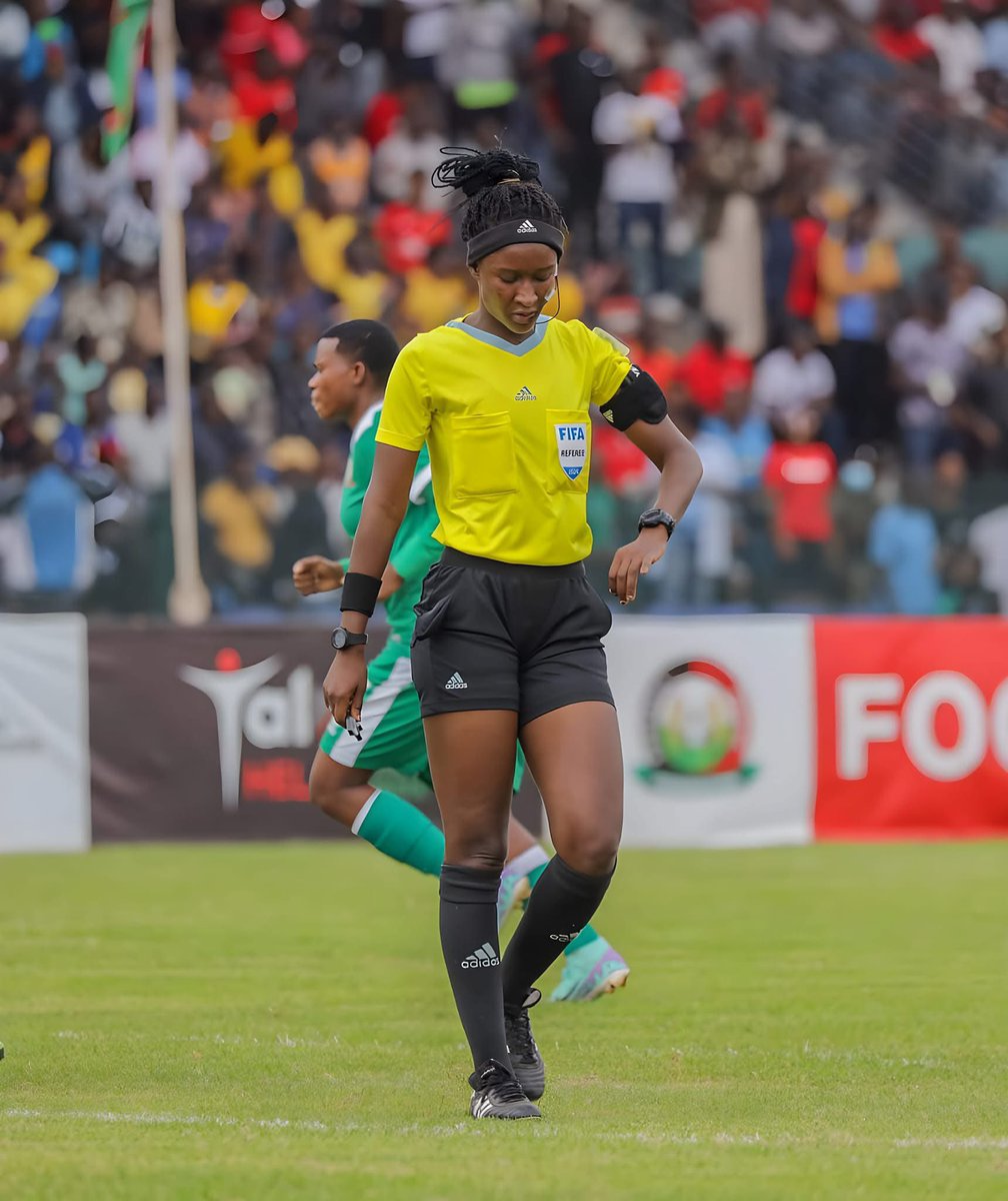 GbairaiMagazine's tweet photo. 🔴🇨🇮⚽️🎉🎉Félicitations à Konan Akissi Natacha qui est la seule arbitre ivoirienne sélectionnée pour la Coupe d'Afrique des Nations féminine Maroc 2025 qui aura lieu en juillet prochain. https://t.co/lTPyZNUeHe