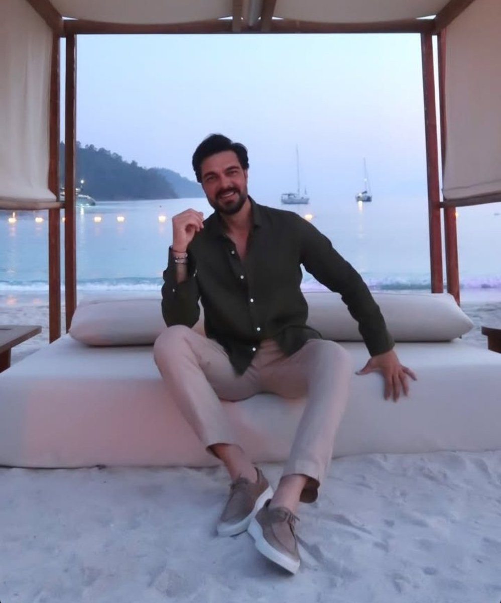 Yecem🍯🧸

#HalilİbrahimCeyhan