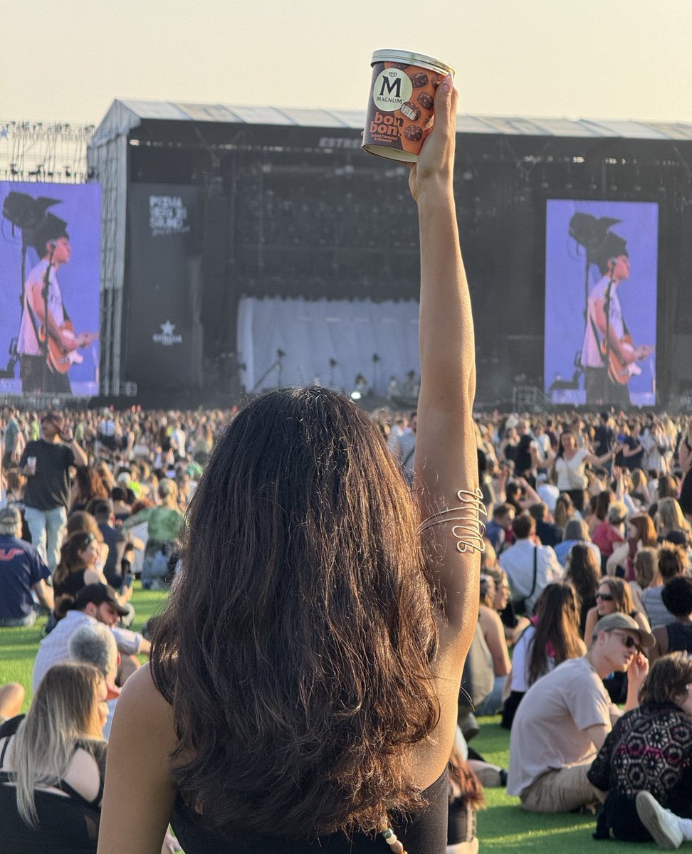 MagnumGlobal's tweet image. Just one week ago we were living our best life at Primavera Sound festival.. 🤧