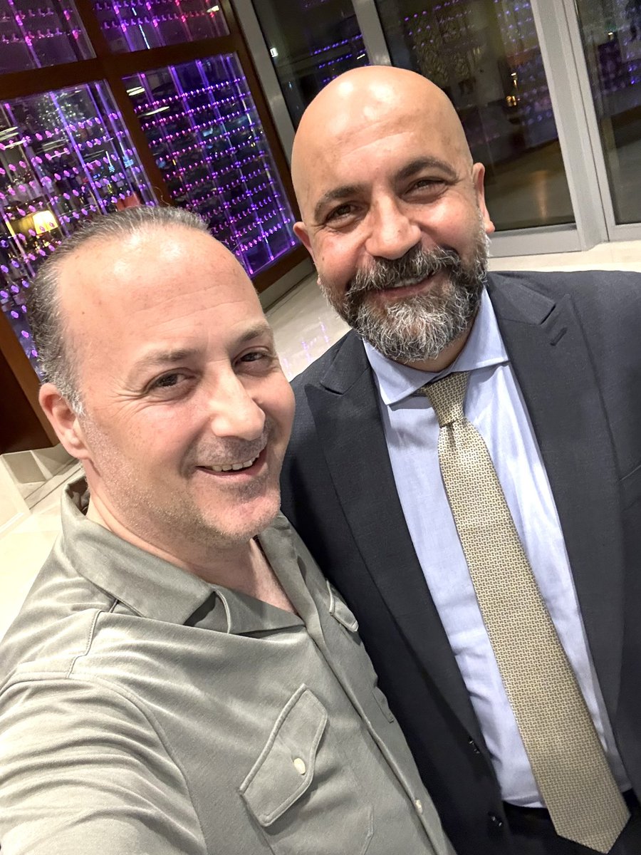 ilhantasci's tweet image. Mizah ciddi bir iştir şakaya gelmez @TolgaCevik