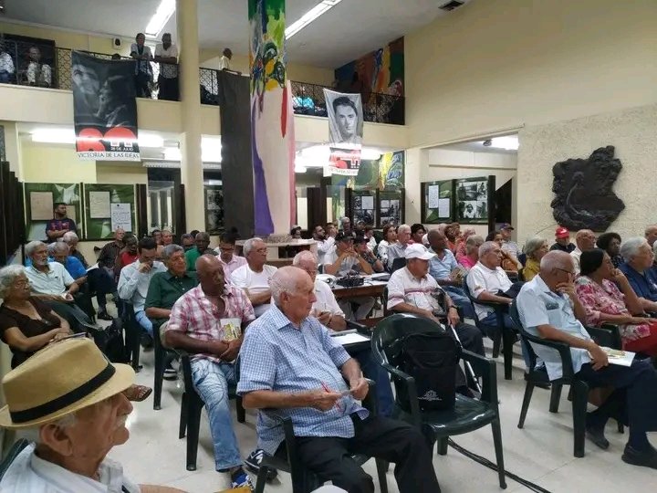 Gloria a fundadores y combatientes del Movimiento Revolucionario 26 de Julio! Viva Fidel!
#Cuba 
#CubaViveEnSuHistoría 
#CubaVive