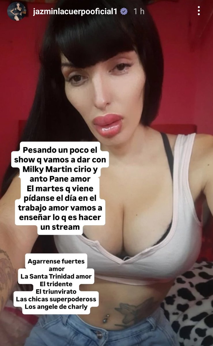 venenoodiada's tweet photo. Los angele de charly estoy tentada https://t.co/m2sIBWee8M