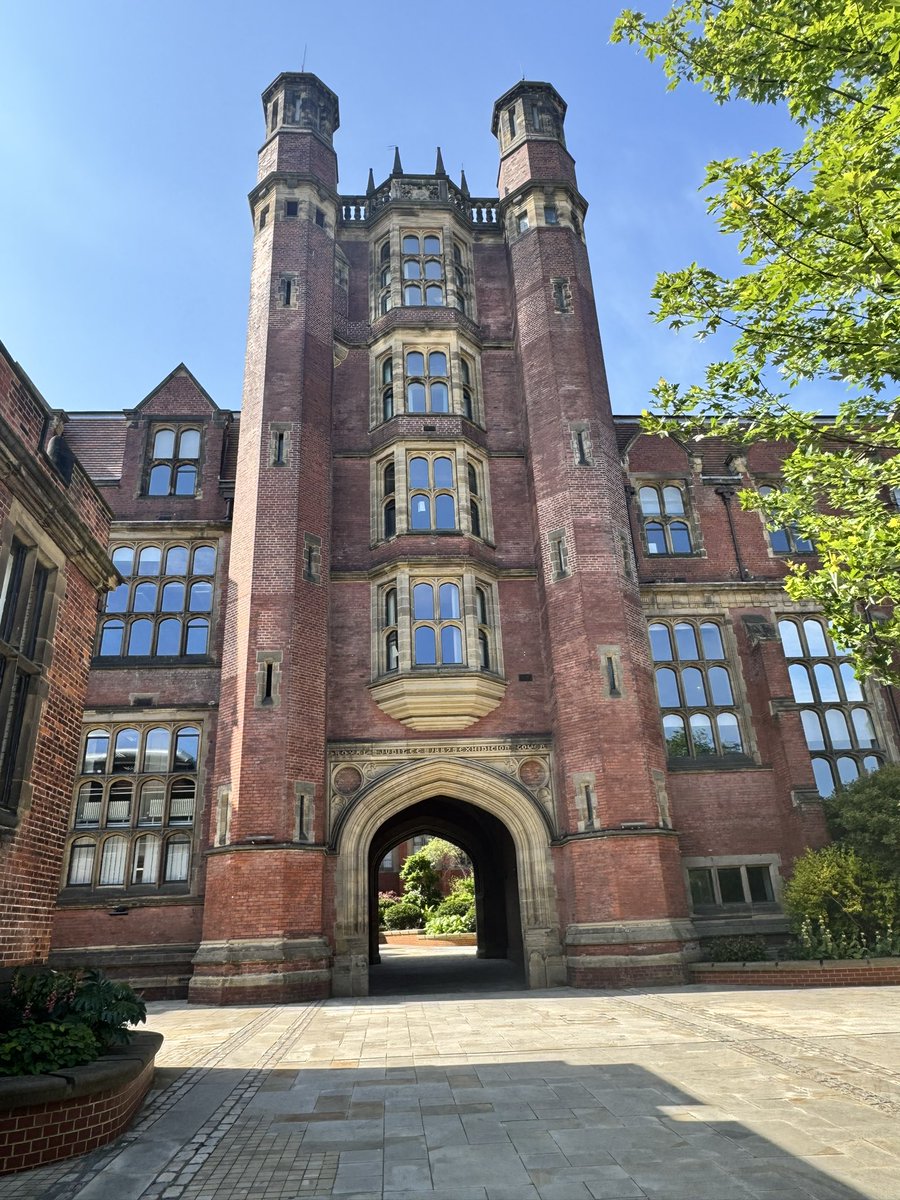 stophateuk's tweet image. Thank you @NewcastleSU for inviting us to deliver a couple of sessions today raising awareness & understanding of #hatecrime & #islamophobia Despite tech glitches we hope staff gained a lot from the sessions. Contact us if you need more info & guidance when helping others