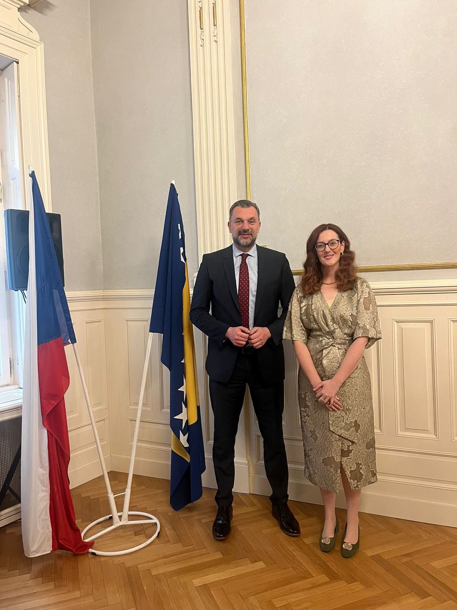 🇧🇦 Foreign Minister <a href="/DinoKonakovic/">Elmedin Dino Konaković</a> and 🇧🇦 Ambassador to 🇨🇿 and 🇸🇰 <a href="/MartinaMlinare1/">Martina Mlinarević</a> marked 20 years since the opening of the BiH Embassy in📍Prague.

A proud milestone celebrating two decades of diplomatic presence, friendship, and cooperation. Here’s to continued partnership and