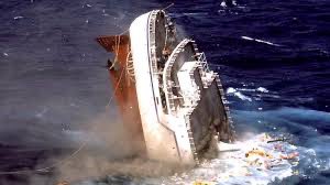MortimerleePaul's tweet image. When the UK Chancellor @RachelReevesMP says the economy is turning a corner, this is what comes to mind.

(NB all 571 passengers and crew on the Oceanos were rescued)