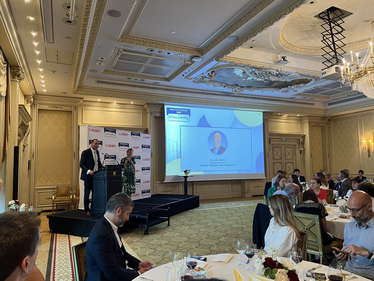 L'AGEFI Events (@agefievents) on Twitter photo #InstitDay
Intervention de notre partenaire, Alexandre Touma, Country Head France de <a href="/degroofpetercam/">Degroof Petercam</a> #InstitDay
Intervention de notre partenaire, Alexandre Touma, Country Head France de <a href="/degroofpetercam/">Degroof Petercam</a>