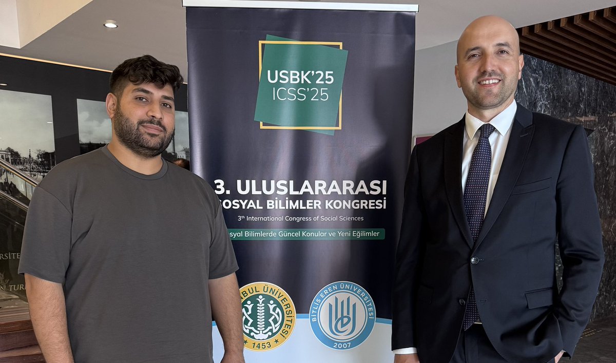 EGulduler's tweet photo. Bugün mezunu olduğum İstanbul Üniversitesi’nde düzenlenen 3. Sosyal Bilimler Kongresinde “Yerel Yönetimlerde Harcama Değişimleri: Büyükşehir Belediyeleri Uygulama Örneği” konulu bildirimizle yer aldık. https://t.co/pufIvzqPQi