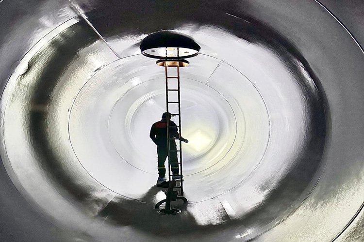 KRY Coating Fransa’da

KRY Coating, Avrupa'daki ikinci uygulama merkezini Fransa'da açtı.

haberdenizde.com/denizde-gundem…

#ChemLineuygulamamerkezi #Fransa
#KRYCoating #KRYCoatingKurucusuKaptanKorayKaragöz #Türkmühendisveteknikerler

<a href="/KRYCoating/">KRY Denizcilik Coating</a> <a href="/karagoz_koray/">Koray Karagoz</a>