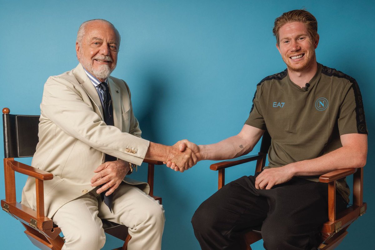 OFICIAL! Napoli anuncia a contratação de De Bruyne.

📸 Divulgação