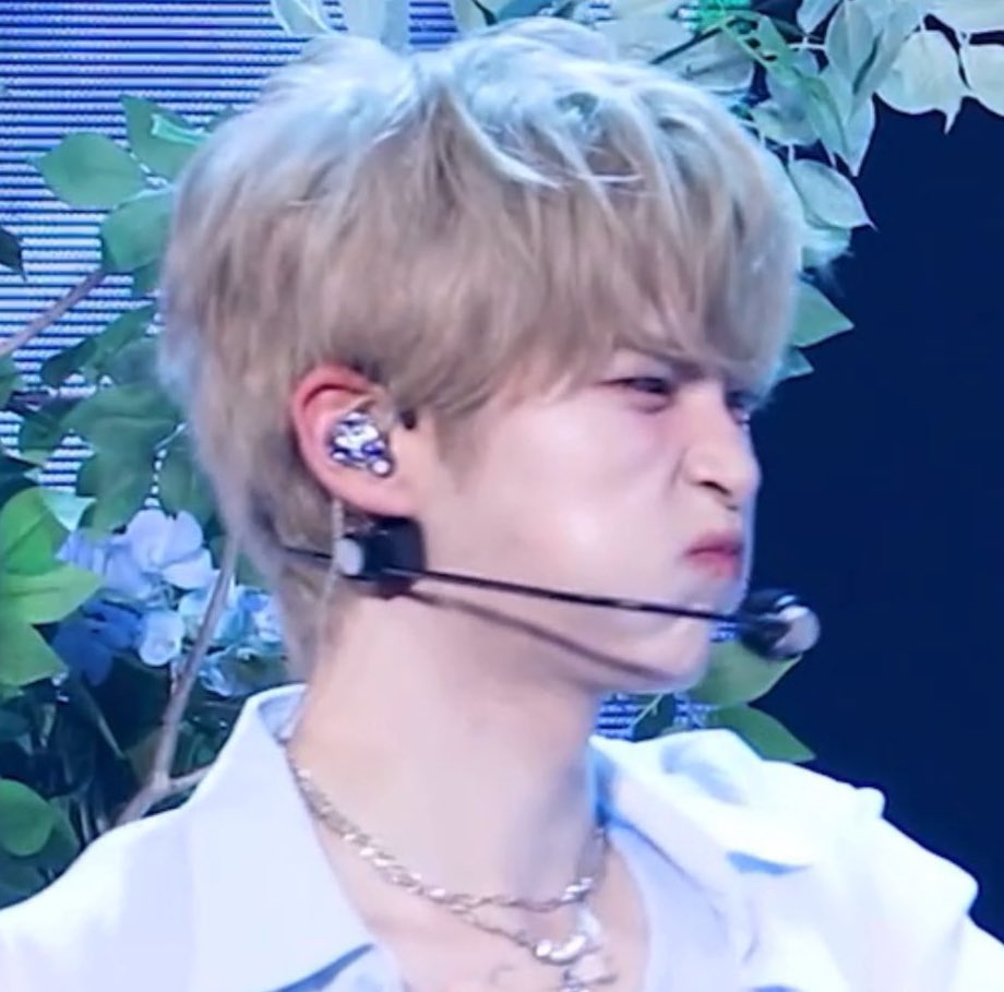 Stacybinnnn tweet media