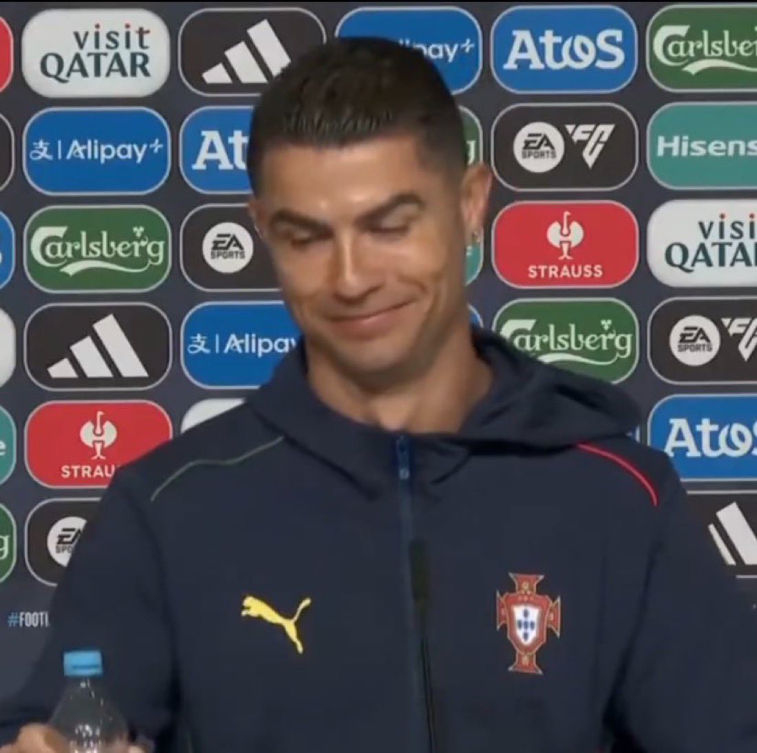 I hope Onana is secretly learning Chinese rn