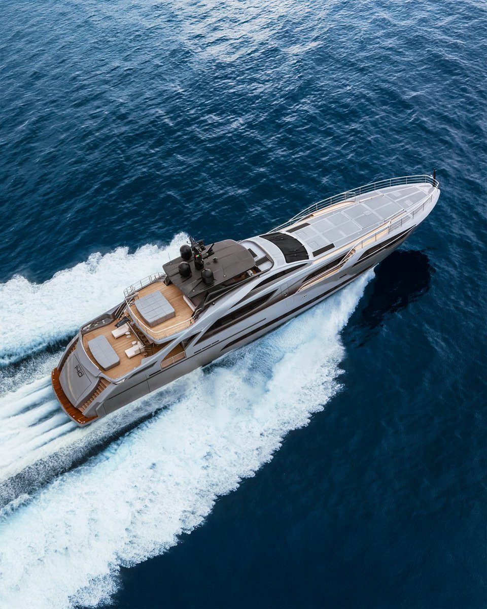 Built to move.
Made to lead.

Pershing 140. The biggest thrill.

#TheDominantSpecies

#FerrettiGroup #KeepBuildingDreams #ProudToBeItalian 🇮🇹 #MadeInItaly 
ow.ly/F8Qa50W8jQi