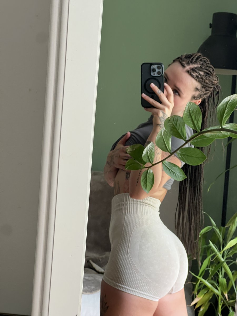 Anna (@annawispie) / Posts / X