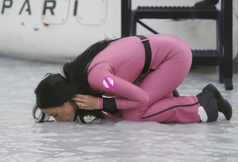 JizzMoon tweet media