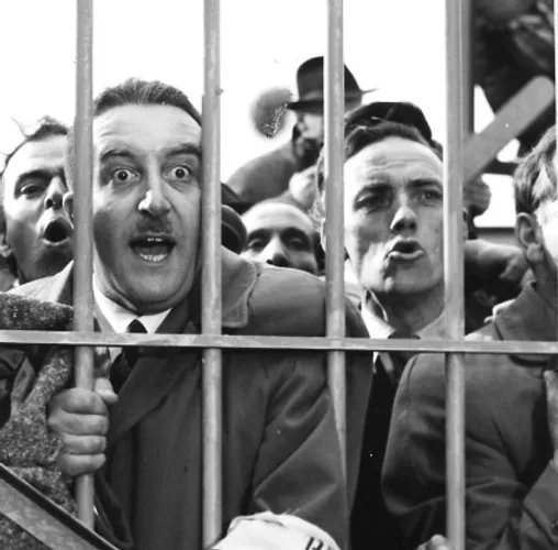 ItsJonathanKydd (@itsjonathankydd) on Twitter photo Ferrero Rocher voice-over artist <a href="/Jonathankydd/">JonathanKydd</a> chats about his father's stellar CV, which includes BAFTA-winning film I'm All Right Jack, at the Putney branch of Royal British Legion at 3.00pm on June 15. Admittance is free. The address is here: putneyrbl.com Ferrero Rocher voice-over artist <a href="/Jonathankydd/">JonathanKydd</a> chats about his father's stellar CV, which includes BAFTA-winning film I'm All Right Jack, at the Putney branch of Royal British Legion at 3.00pm on June 15. Admittance is free. The address is here: putneyrbl.com