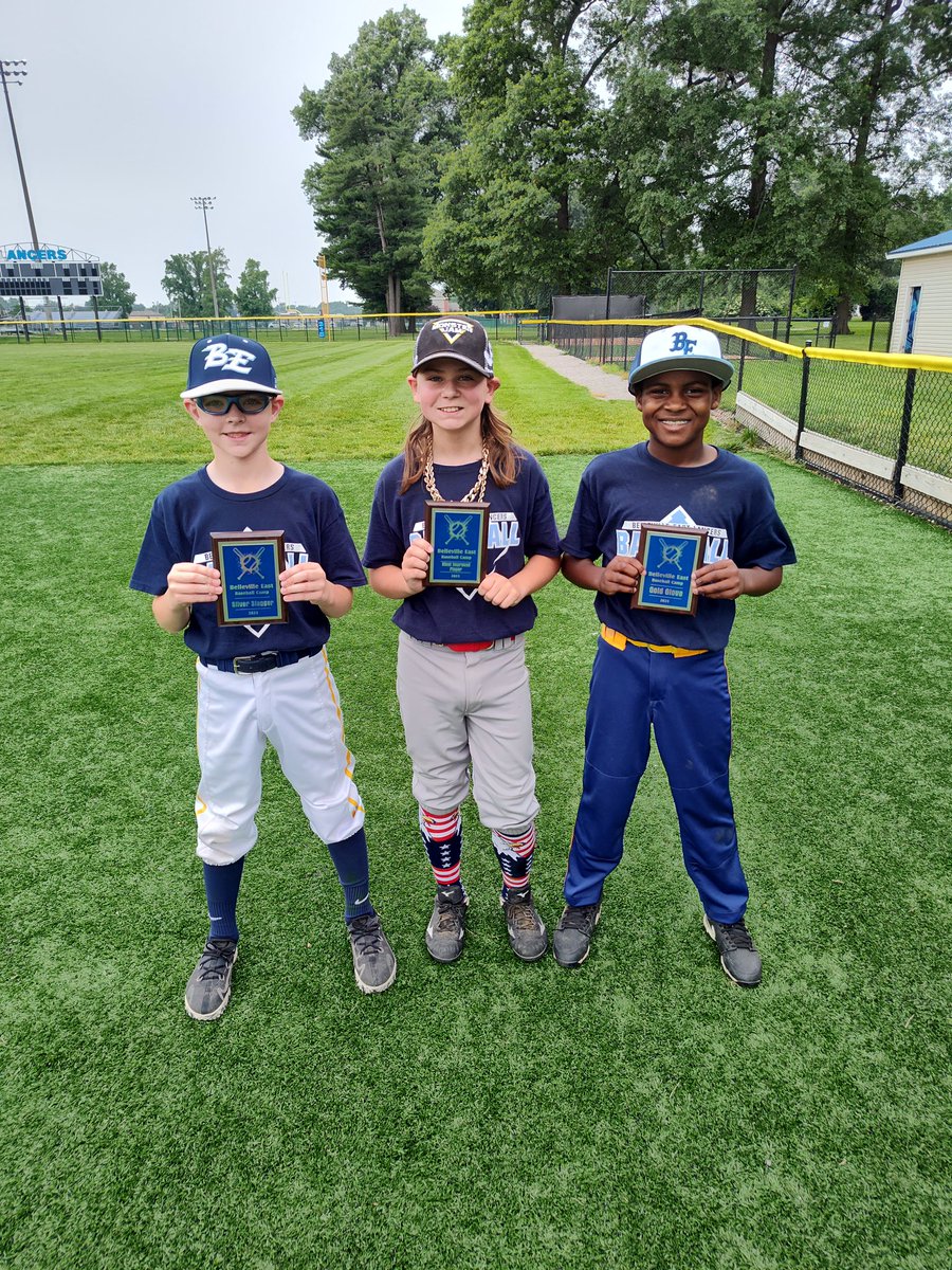 BaseballLancers's tweet photo. Great group of campers this morning! Congratulations to our award winners! @BTHSEastLancers

Gunnar- Most Improved Player
Cason- Gold Glove
Nolan- Silver Slugger https://t.co/72Aj5RQlt1