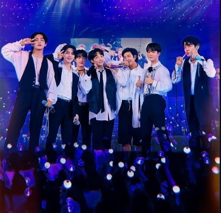 Bangtan7_Stream's tweet photo. HAPPY FESTA 🎊💜
12 years to BANGTAN BOYS 💜💜

#2025BTSFESTA
#BTS12thAnniversary
#BangtanTurns12 
#12YearsWithBTS
#12YearsOfAPOBANGPO
#TwelveYearsAndCounting
 #BestFriendsSince12Years https://t.co/838TBH7myG