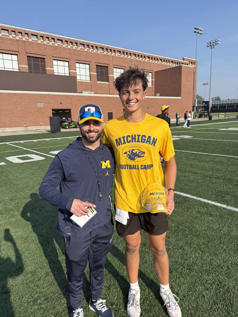 ayden1edwards's tweet photo. I had an amazing time at @UMichFootball camp and took home QB MVP. Thank you to all the coaches for the amazing hospitality!! Can’t wait to be back! @Coach_Sinagoga @ChipLindsey11 @Coach_SMoore https://t.co/6dVhSNfCTC