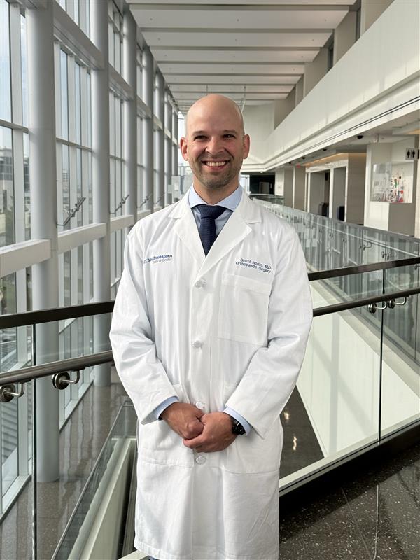 UTSW Orthopaedic Surgery (@utswortho) on Twitter photo New Faculty Spotlight 🌟 We are excited to announce that Scott Nodzo, M.D. has joined #UTSWOrtho.
Dr. Nodzo specializes in adult reconstruction and joint replacement. He brings expertise in AR procedures and robotic hip and knee replacement procedures.
<a href="/DrAntoniaChen/">Antonia Chen</a> #UTSW New Faculty Spotlight 🌟 We are excited to announce that Scott Nodzo, M.D. has joined #UTSWOrtho.
Dr. Nodzo specializes in adult reconstruction and joint replacement. He brings expertise in AR procedures and robotic hip and knee replacement procedures.
<a href="/DrAntoniaChen/">Antonia Chen</a> #UTSW