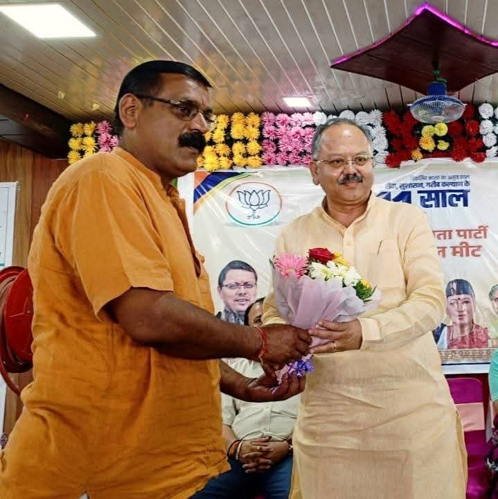 ssbishtbjp's tweet image. देश के यशस्वी प्रधानमंत्री श्री Narendra Modi जी के नेतृत्व में हमारी सरकार के 11 वर्ष पूर्ण होने के उपलक्ष्य में आज नई टिहरी में आयोजित &apos;प्रोफेशनल मीट&apos; को संबोधित किया।

 #11YearsOfSeva