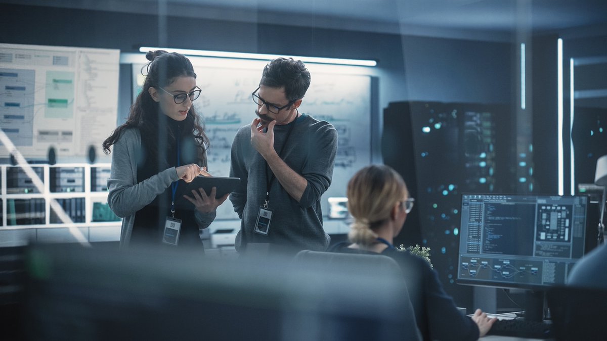 Explore our nine-step framework for AI integration in industrial manufacturing focused on optimising customer service and supply chain operations: ow.ly/UUSV50W8qA0 

#AI #Manufacturing