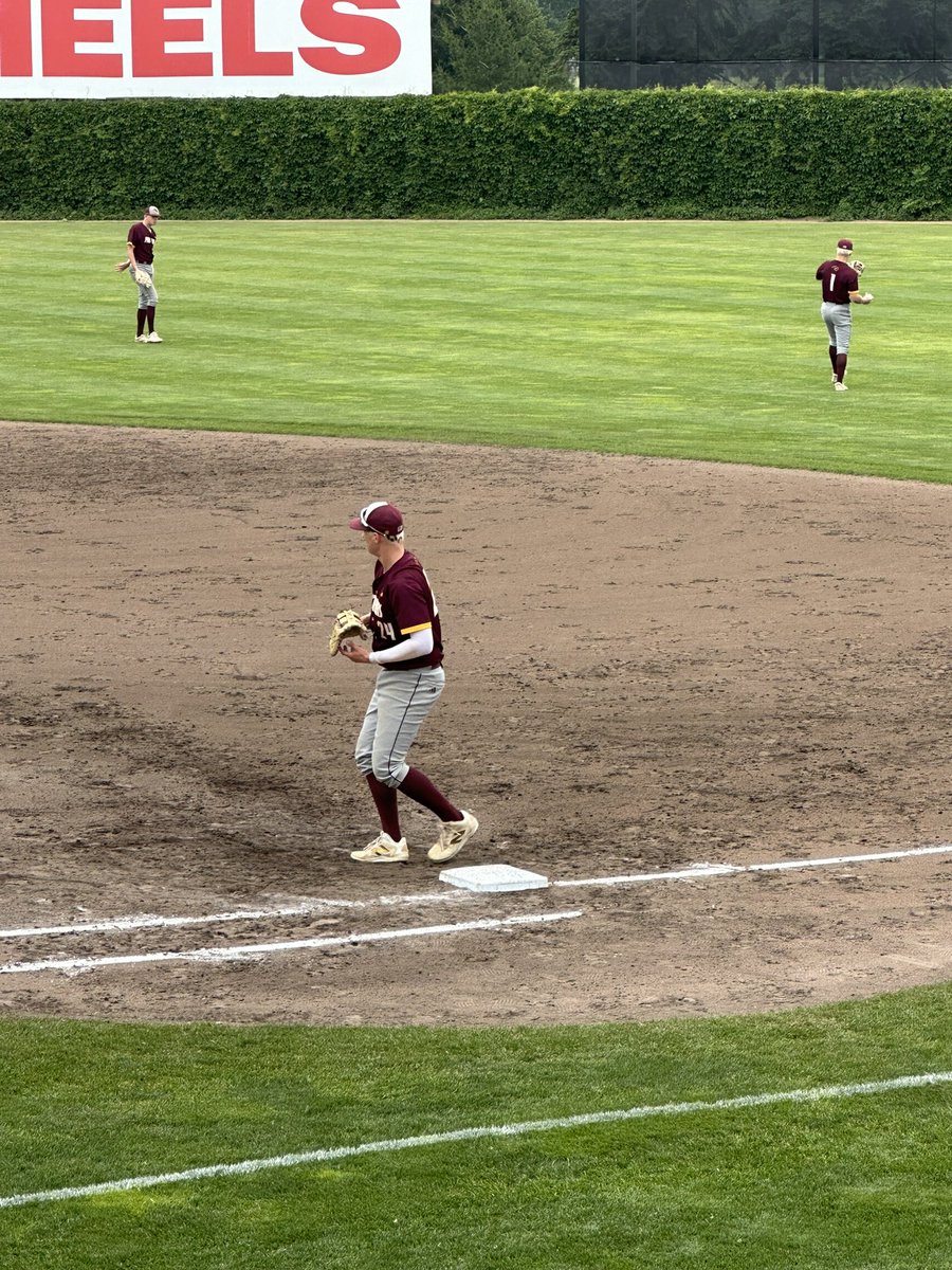 Landon Lowrie’s triple in the fourth allowed Pine Island to score first. 

PI leads 1-0 entering the bottom half