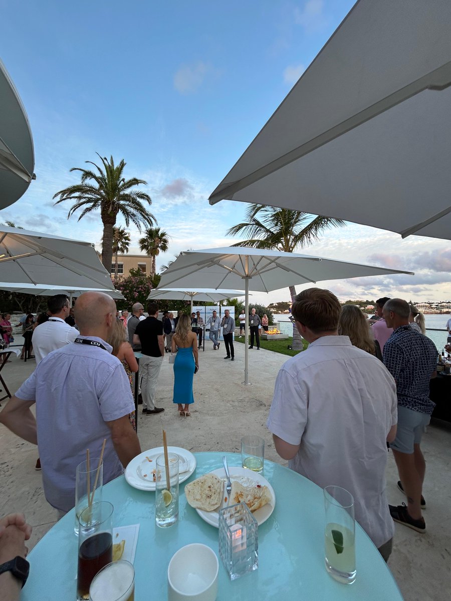 lightaihealth's tweet image. 🏥 The last time you visited an emergency room, how long did you wait? Now flip that question around: How long did you wait before deciding to go...because you knew there&apos;d be a wait?

It can be frustrating to visit and leave with never having needed to be there in the first…