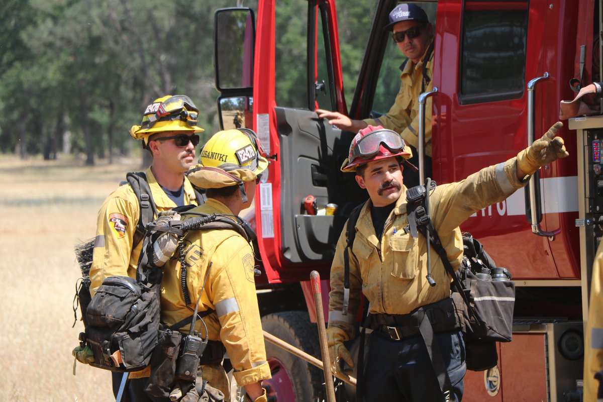 CAL FIRE Shasta-Trinity Unit/Shasta County FD tweet media