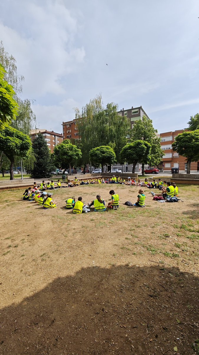 3° de primaria participa en su segundo día de aventura en bicicleta. #MaristasCuentaConmigo