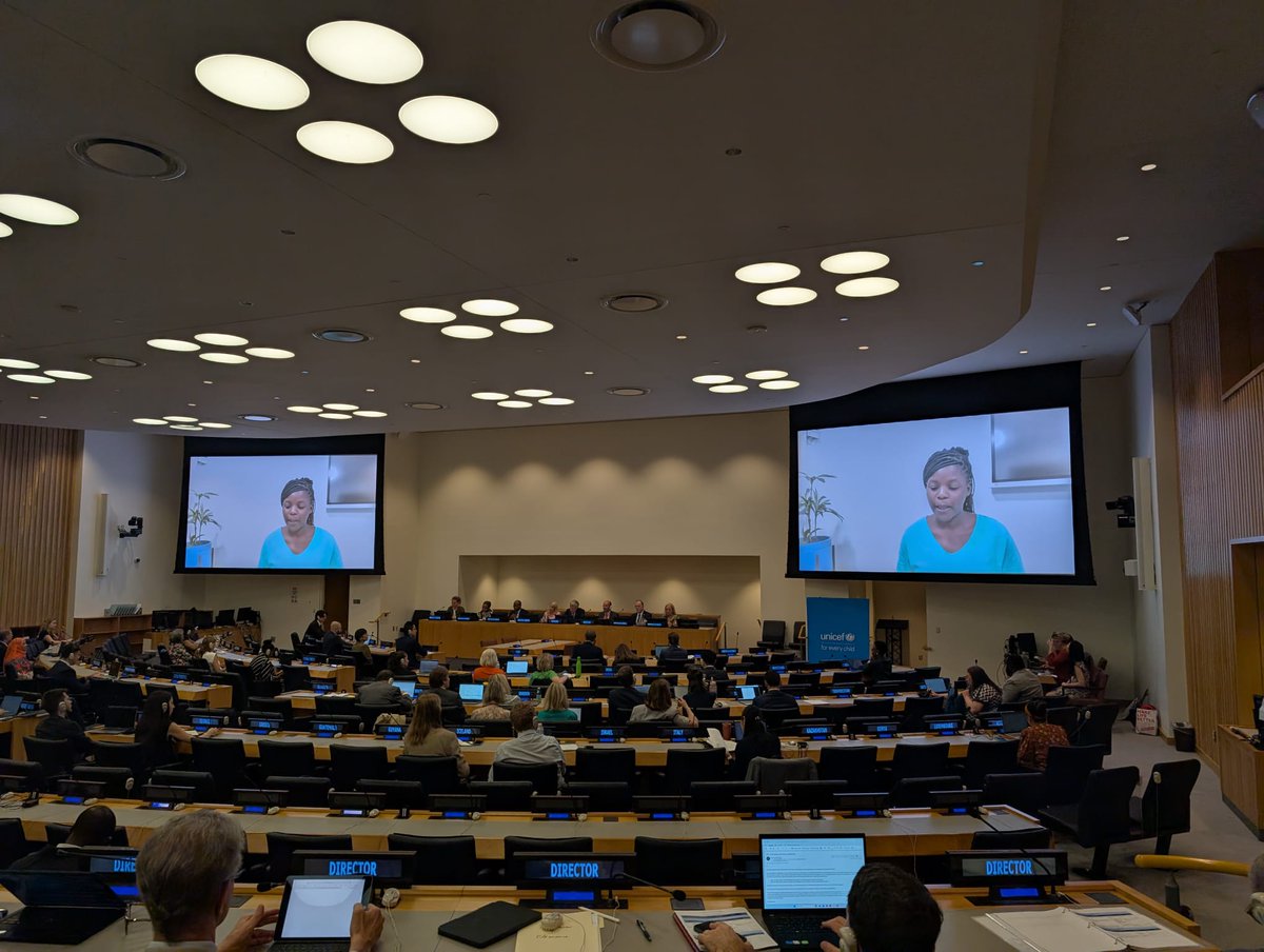 🗣️ “Girls are not silent — they are driving change.”

 Youth Advocate for <a href="/UNICEFMalawi/">UNICEF Malawi</a> Elizabeth Chinga, 19,  has just addressed the <a href="/UNICEF/">UNICEF</a> Executive Board with a clear message:
👉 “Listen to us. Support us. Include us. We want to shape the policies that affect our lives.”