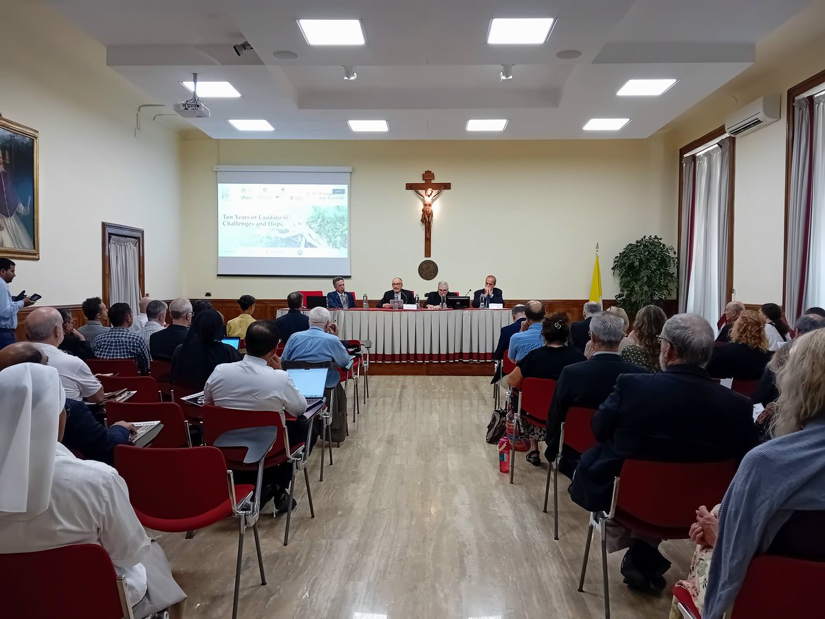 Integral Human Dev (@vaticanihd) on Twitter photo ‘The #BorgoLaudatoSi and the <a href="/lsap_eng/">LAUDATO SI’ ACTION PLATFORM</a> are models for implementing #PopeFrancis’ Encyclical. A response to #PopeLeo's call to work for ecological and social justice.’ Card <a href="/jesuitczerny/">Cardinal M. Czerny SJ</a> at the <a href="/UniGregoriana/">Pontificia Università Gregoriana</a> for the 10th anniversary of #Laudatosi'. 🌱 ‘The #BorgoLaudatoSi and the <a href="/lsap_eng/">LAUDATO SI’ ACTION PLATFORM</a> are models for implementing #PopeFrancis’ Encyclical. A response to #PopeLeo's call to work for ecological and social justice.’ Card <a href="/jesuitczerny/">Cardinal M. Czerny SJ</a> at the <a href="/UniGregoriana/">Pontificia Università Gregoriana</a> for the 10th anniversary of #Laudatosi'. 🌱