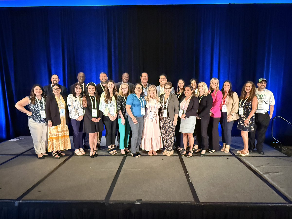 DrSandraClement's tweet image. It was a wonderful txedFEST conference on relentless leadership and cultivating courage. Thank you Kevin Brown, Jill Siler, Chris Moran and all the amazing presenters. We left inspired! #txedFEST #InspiringLeaders @CCISD @tasanet @r0hernandez @DrBruceWilsonJ1 @Soniaz76…