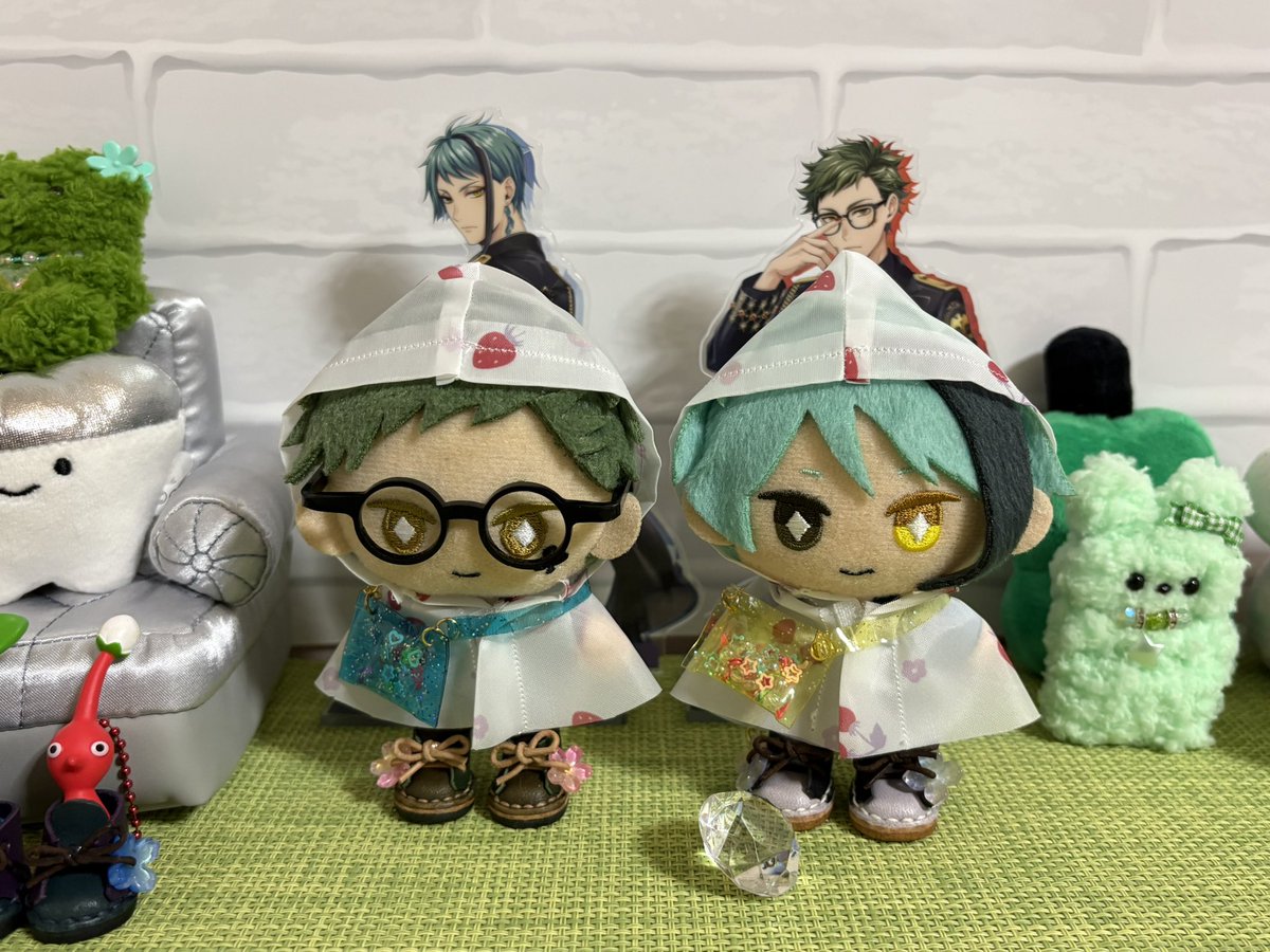てるてる坊主みたくて可愛い❤️

レインコート☂️ ぽめぽめ happyさん(<a href="/pomepome_nui/">ぽめぽめhappy</a>)
Jasper&amp;Cats︎︎︎ さんのお靴👞(<a href="/XiaJasper/">Jasper&Cats︎︎︎</a>)