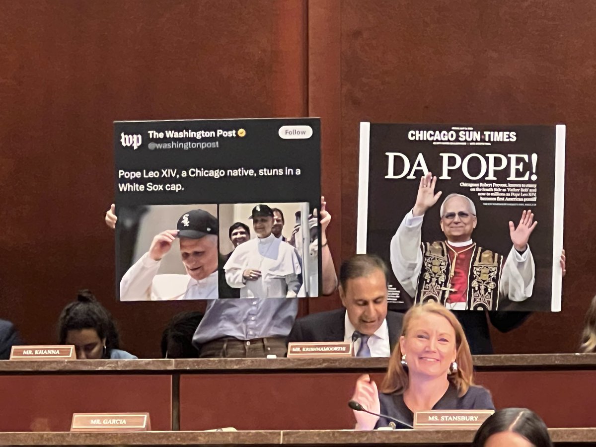 tahmanbradley's tweet image. Da Pope, big Sox fan, gets shout-out in House Oversight hearing.