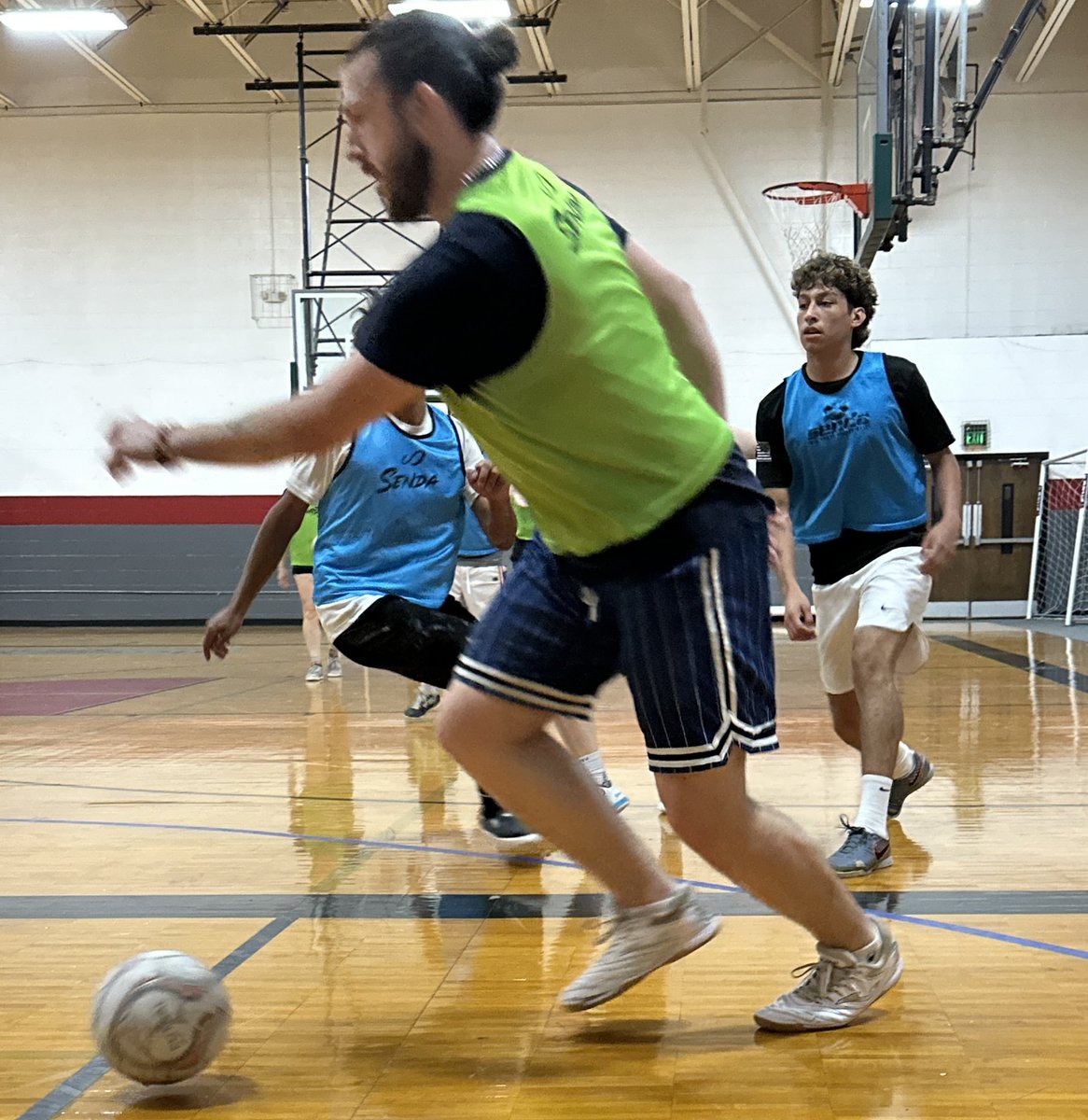 Grown-up Games 8:30pm 💥 💥 💥 

Longest running local games ✅ 
Best community ✅ 
Top level players ✅ 

Come hit the courts and have some fun with your feet!!!!