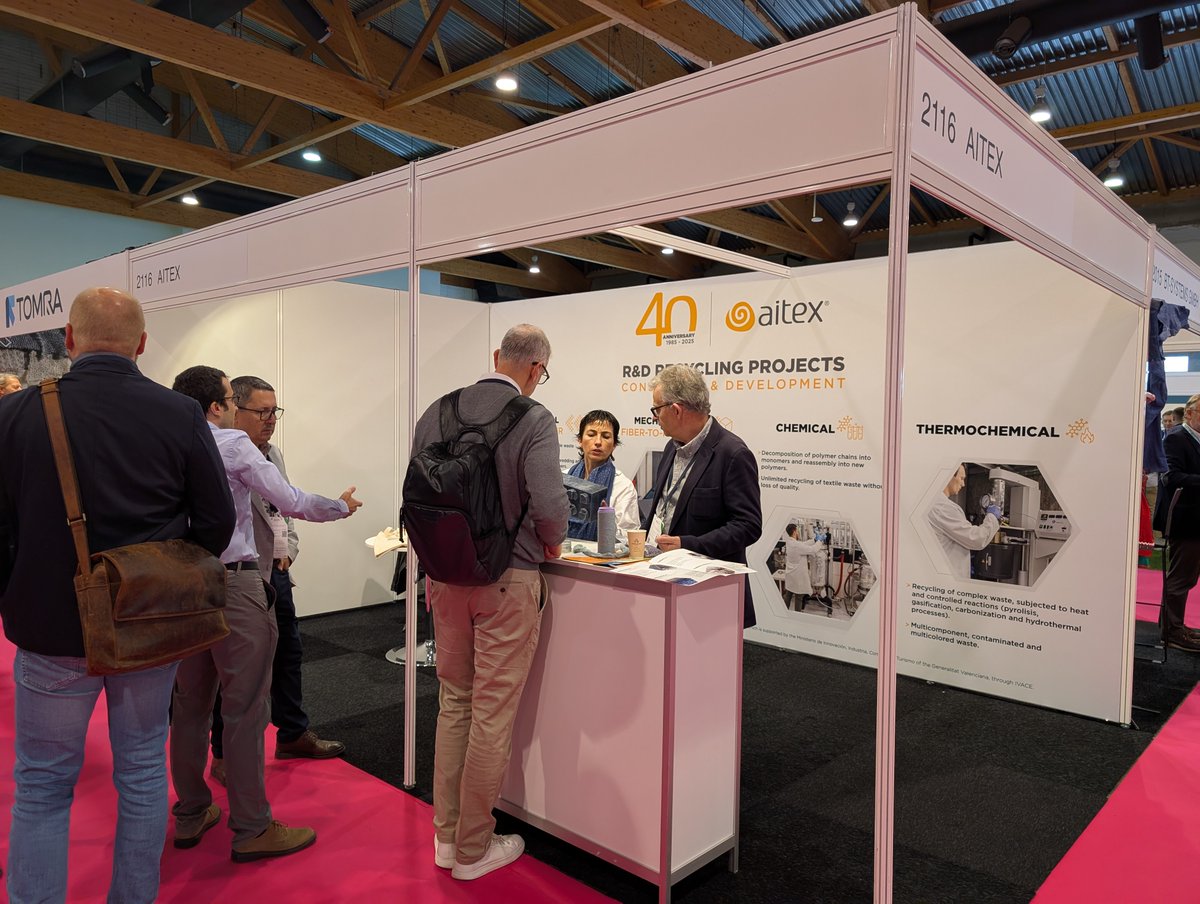 ♻️ <a href="/LIFE_POLITEX/">LIFE POLITEX</a> was featured at the #TextilesRecyclingExpo, focused on solving the challenge of textile waste — from fabrics to fibres &amp; footwear.

#COLEO, <a href="/aitex_es/">AITEX</a> , #ANTEX &amp; #SELENIS shared how we turn waste into circular value!

#LIFEPOLITEX #LIFEProgramme