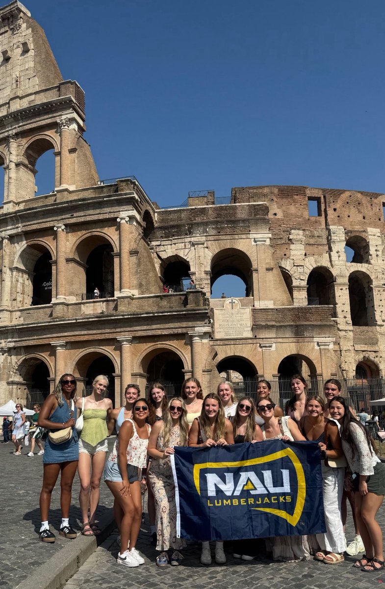 NAU Athletics (@nauathletics) on Twitter photo The Jacks take on Europe ๐คฉ๐
Stay up to date with <a href="/NAUVolleyball/">NAU Volleyball</a> on their trip ๐
#RaiseTheFlag | #BigSkyVB The Jacks take on Europe ๐คฉ๐
Stay up to date with <a href="/NAUVolleyball/">NAU Volleyball</a> on their trip ๐
#RaiseTheFlag | #BigSkyVB