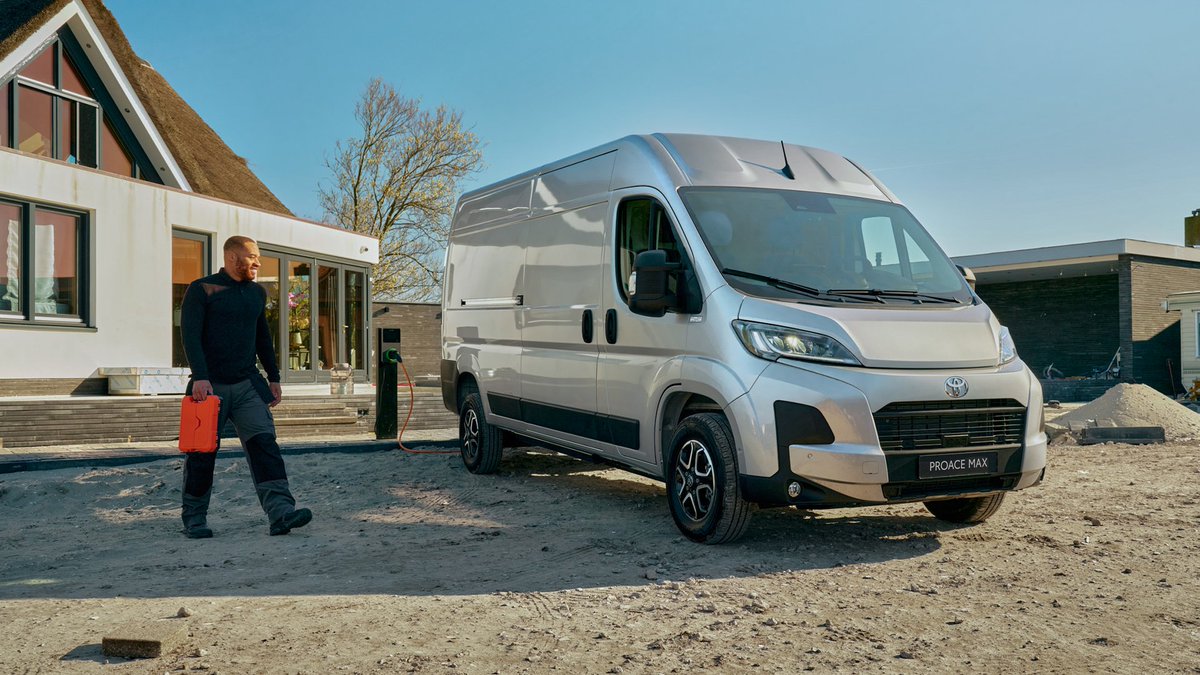 Haal het maximale uit elke werkdag met de Toyota Proace Max! Ruim, comfortabel en klaar voor elke klus.

Lees hier wat RTL Transportwereld zegt over de Toyota Proace Max: toyota.nl/ontdek-toyota/…