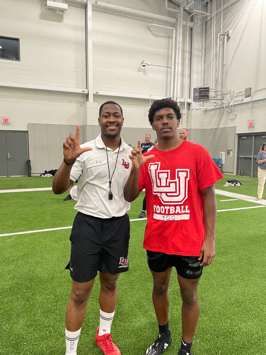 THE_ACE_TRAYLOR's tweet image. Thank you for the invite to the Lamar camp yesterday. I had a good time!
@CoachDrewChrist @_CoachDiaz @Coach_Mitch2 @AaronMeansIII1